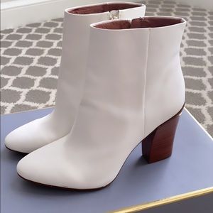 Louise et Cie white booties